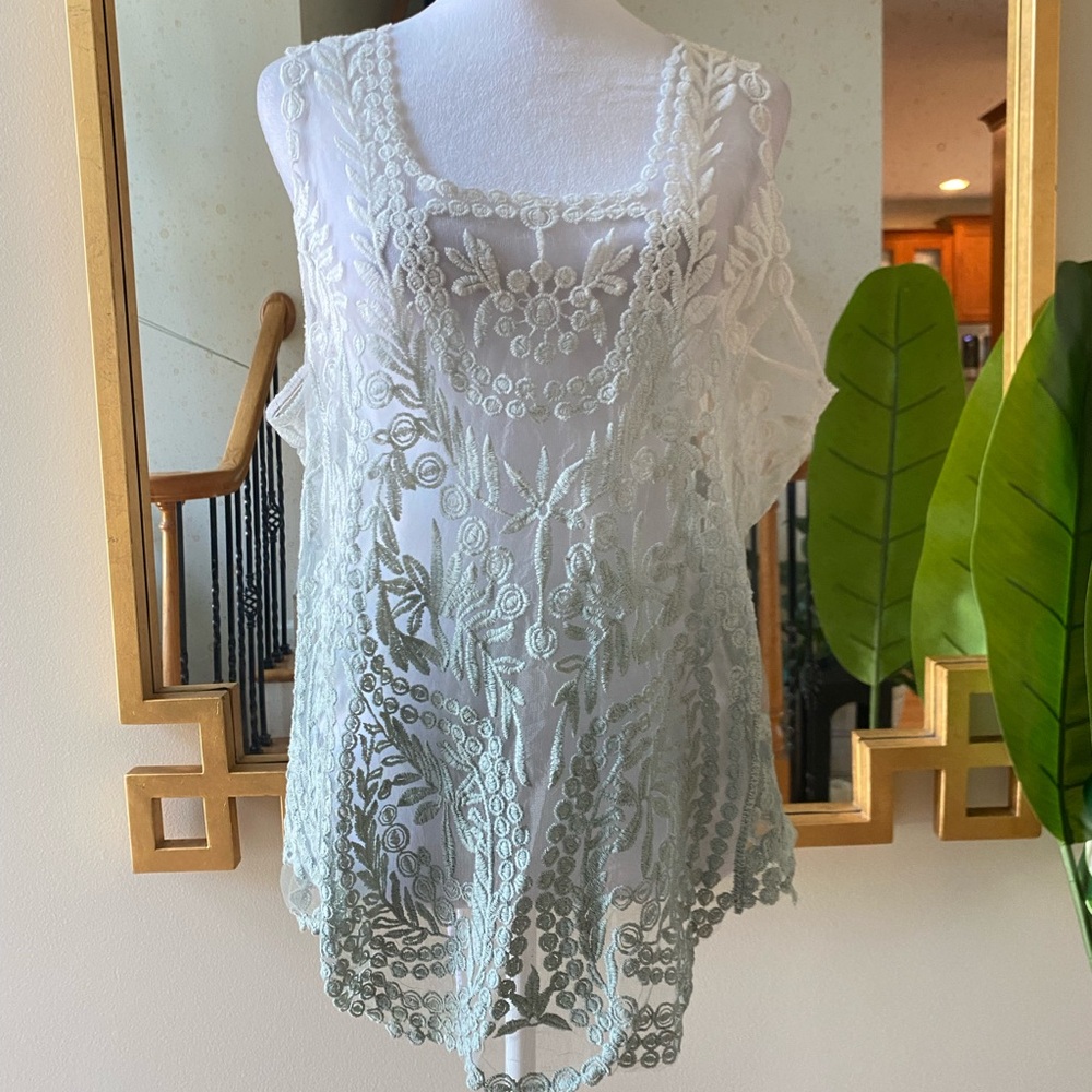 Ombré sheer lace sleeveless top